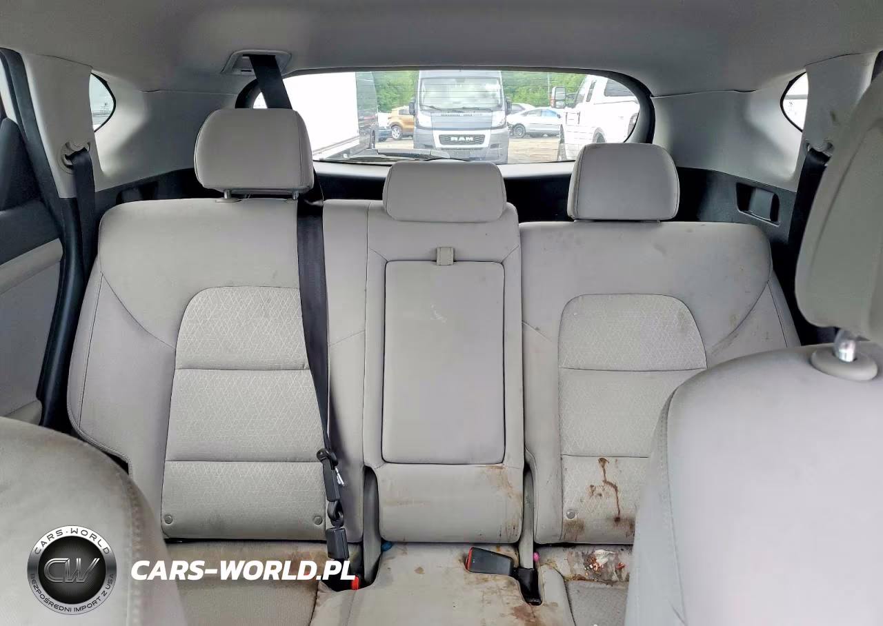 2017 Hyundai Tucson Sport VIN:KM8J33A21HU271100 - 10