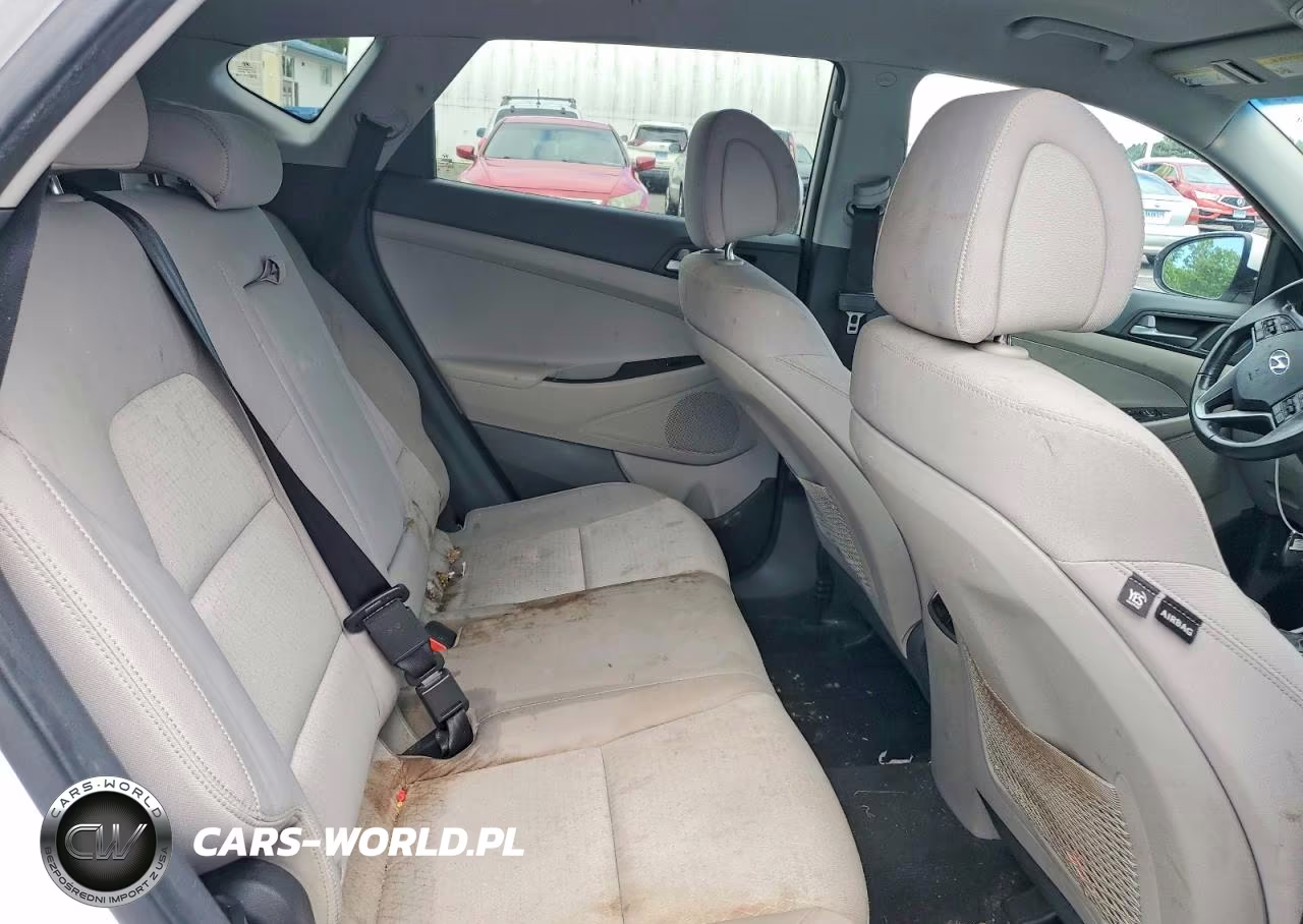 2017 Hyundai Tucson Sport VIN:KM8J33A21HU271100 - 11