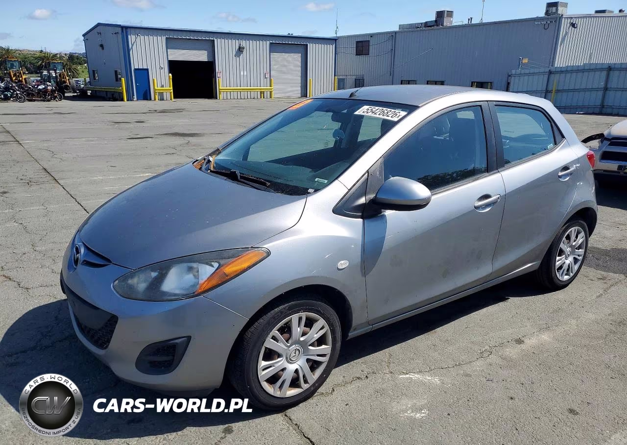 2014 Mazda Mazda2 Sport – zdjęcie 1 z 12
