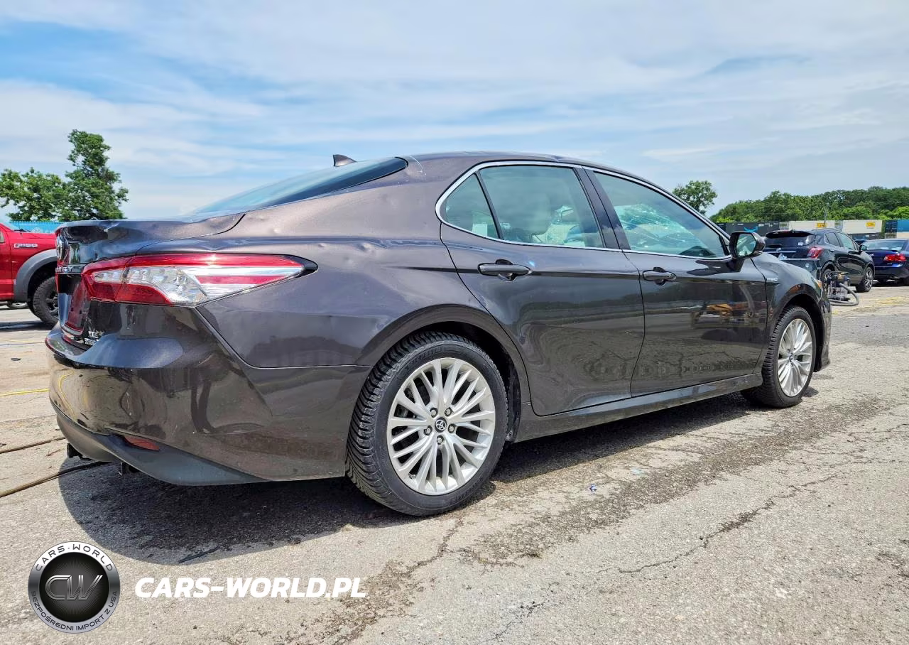 2019 Toyota Camry Hybrid Xle VIN:4T1B21HK7KU520475 - 3