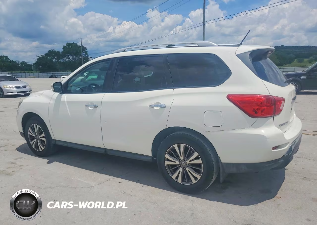 2017 Nissan Pathfinder S VIN:5N1DR2MN7HC674774 - 2