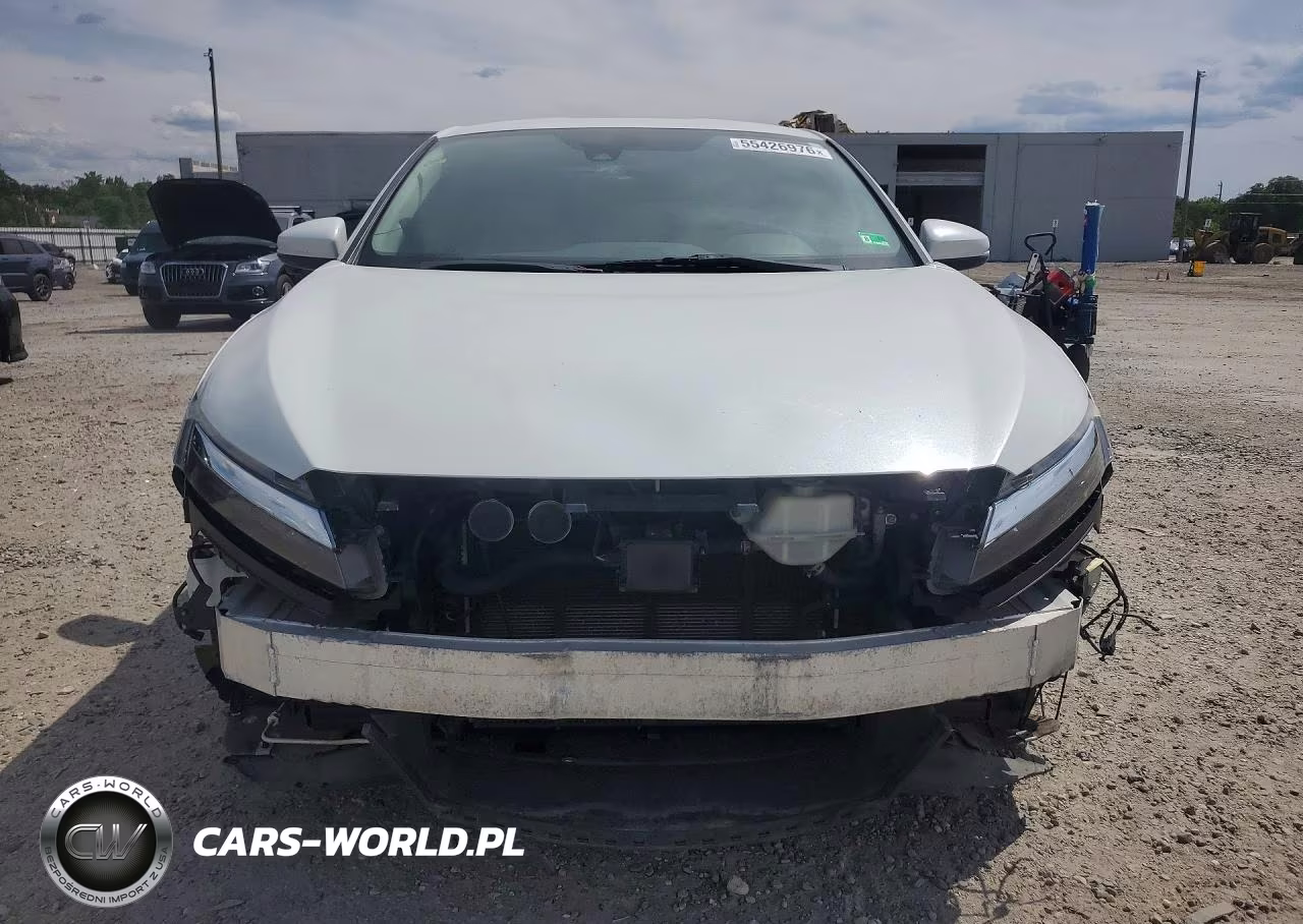 2018 Honda Clarity VIN:JHMZC5F13JC012802 - 5