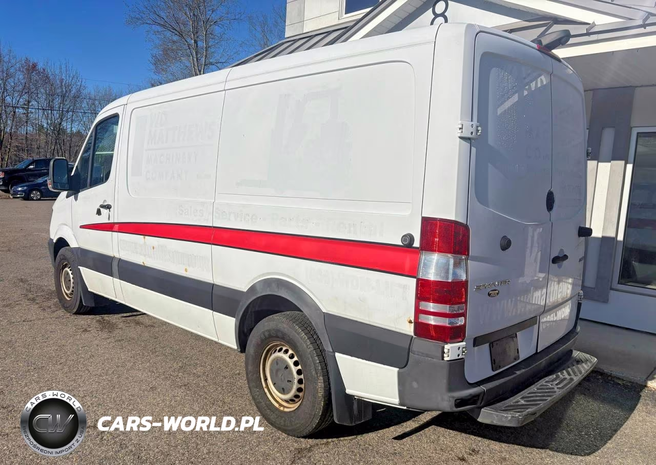 2018 Mercedes-Benz Sprinter 2500 VIN:WD3PE7CD1JP631043 - 3
