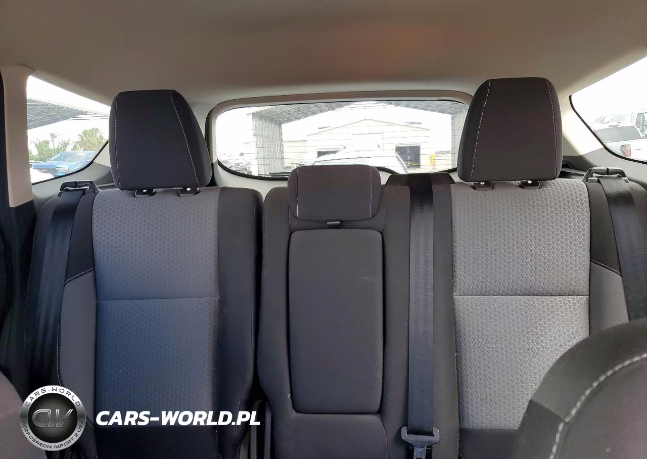 2017 Ford Escape Se VIN:1FMCU0GD8HUB02902 - 10