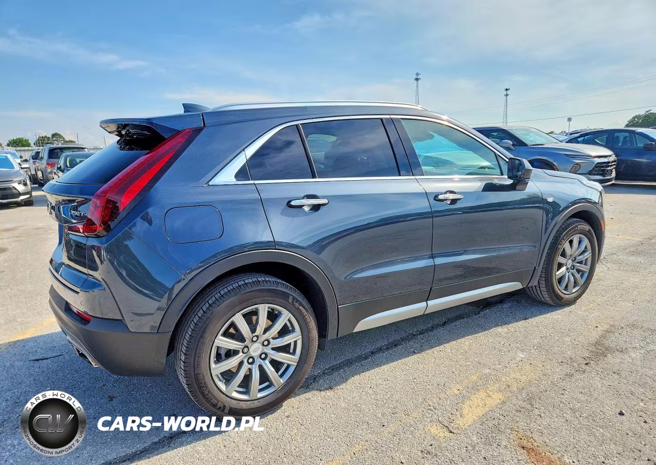2020 Cadillac Xt4 Premium Luxury VIN:1GYFZCR43LF126629 - 3