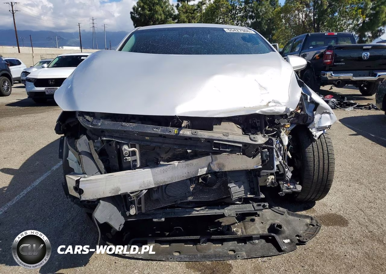 2019 Hyundai Ioniq Limited VIN:KMHC05LC9KU132634 - 5