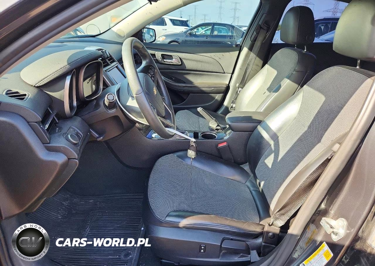 2016 Chevrolet Malibu Lt VIN:1G11C5SA0GU102666 - 7
