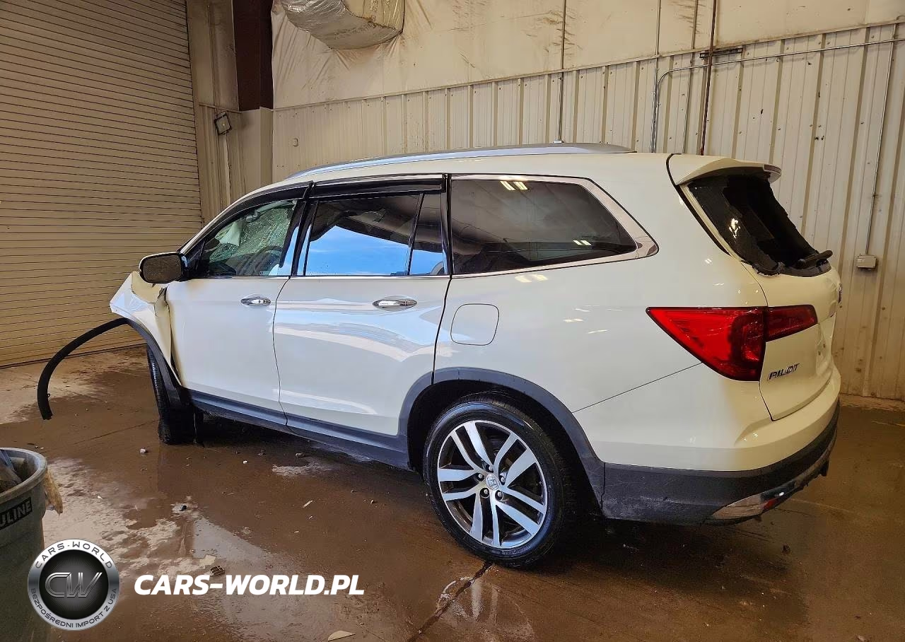 2018 Honda Pilot Touring VIN:5FNYF6H98JB010463 - 2