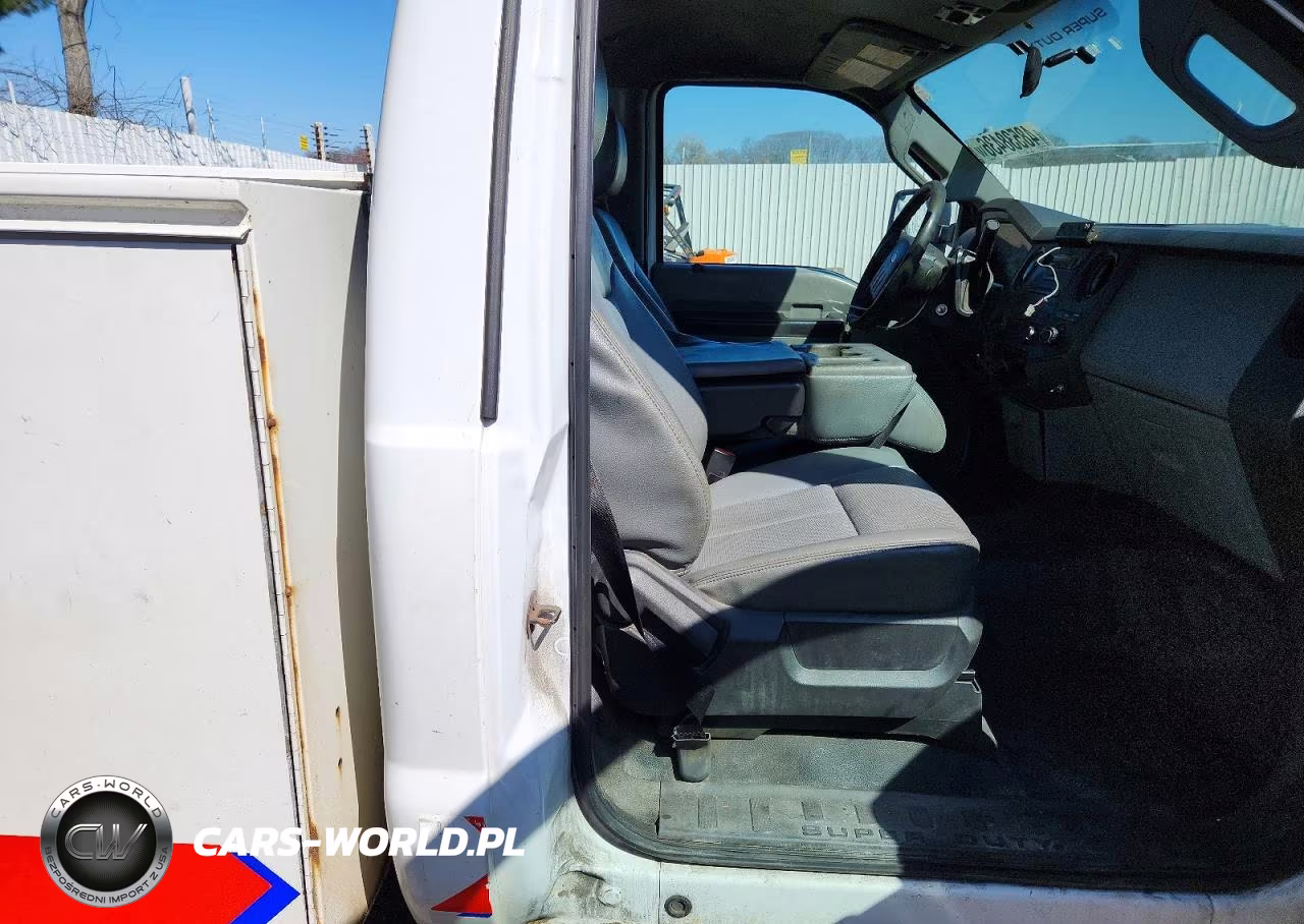 2015 Ford F350 Super Duty VIN:1FDRF3ET4FEC14894 - 10