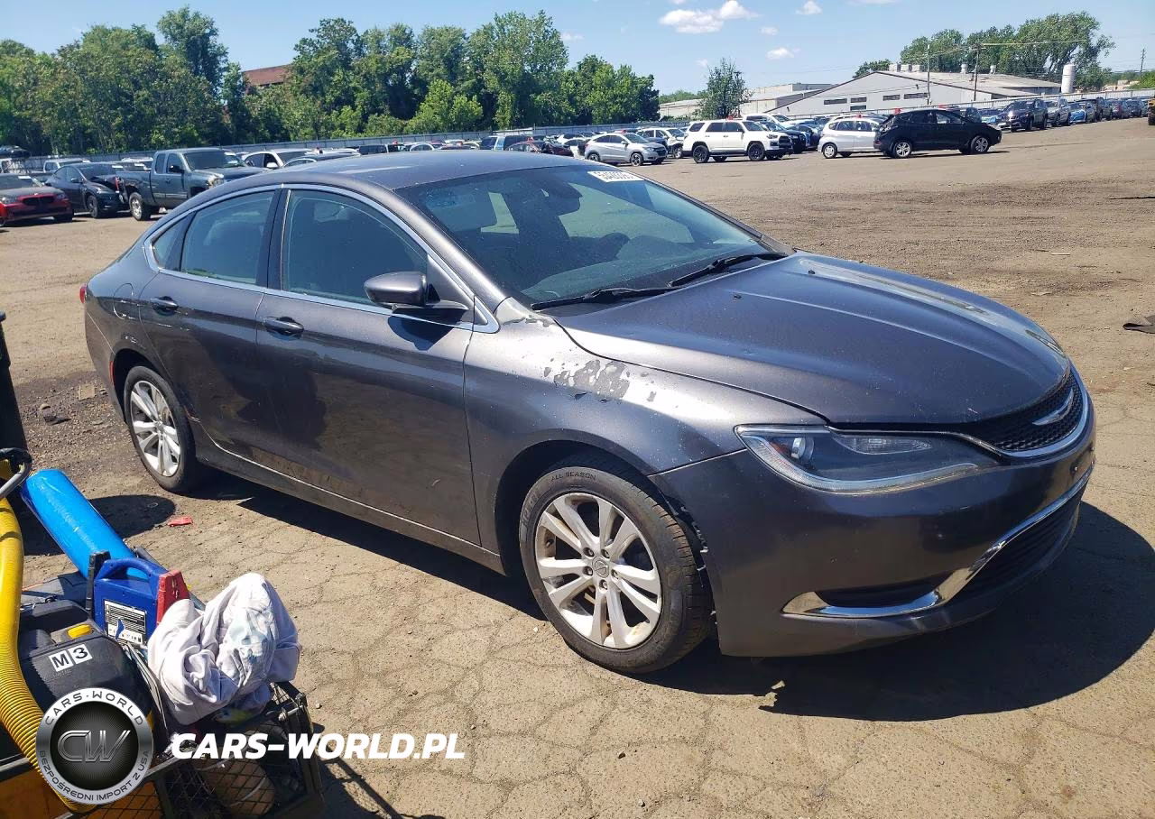 2015 Chrysler 200 Limited VIN:1C3CCCAB7FN570759 - 4