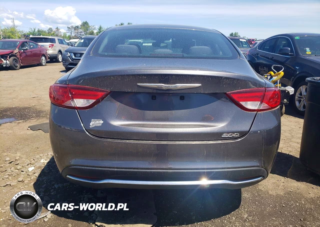 2015 Chrysler 200 Limited VIN:1C3CCCAB7FN570759 - 6