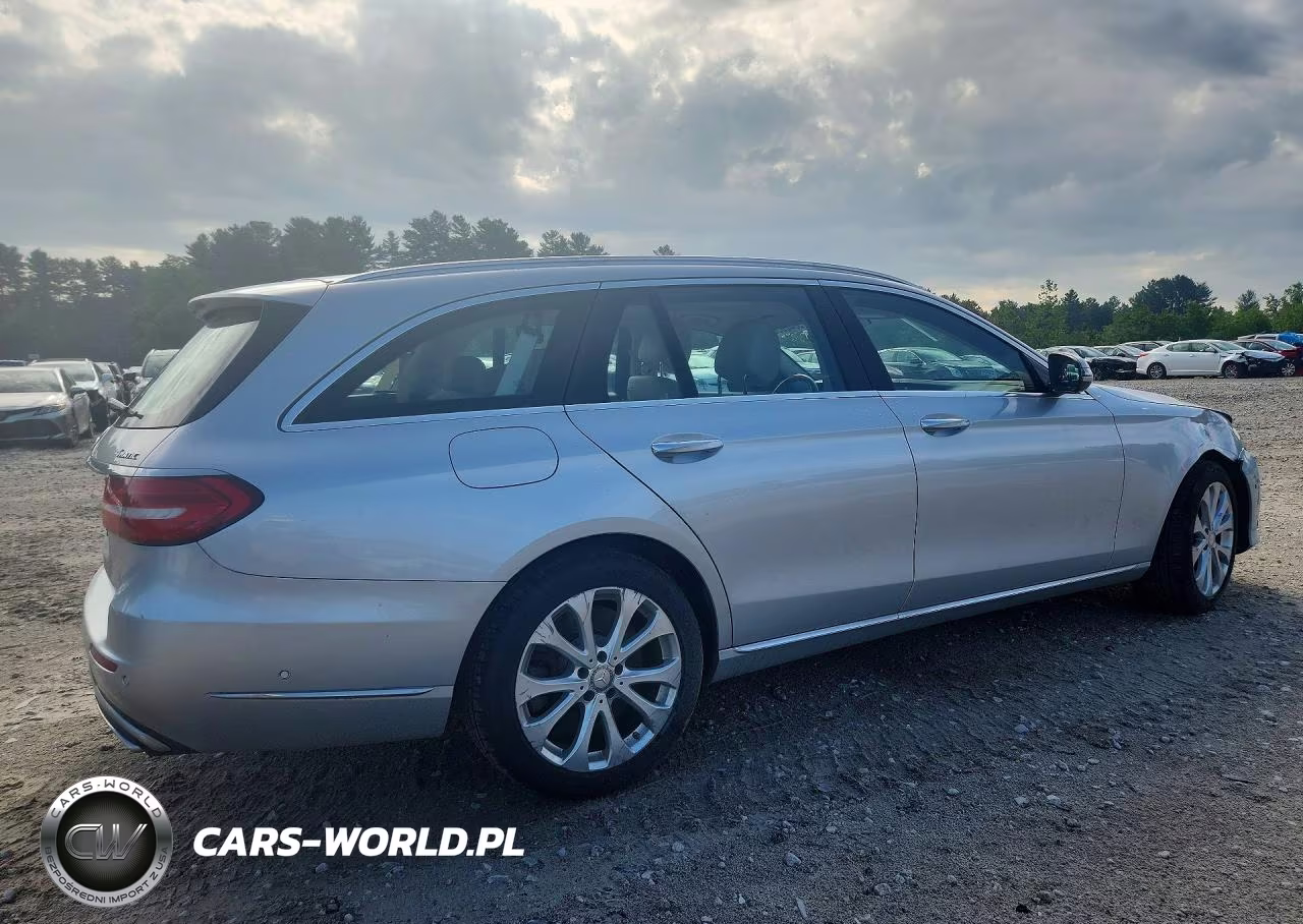 2017 Mercedes-Benz E 400 4Matic VIN:WDDZH6GB1HA201573 - 3