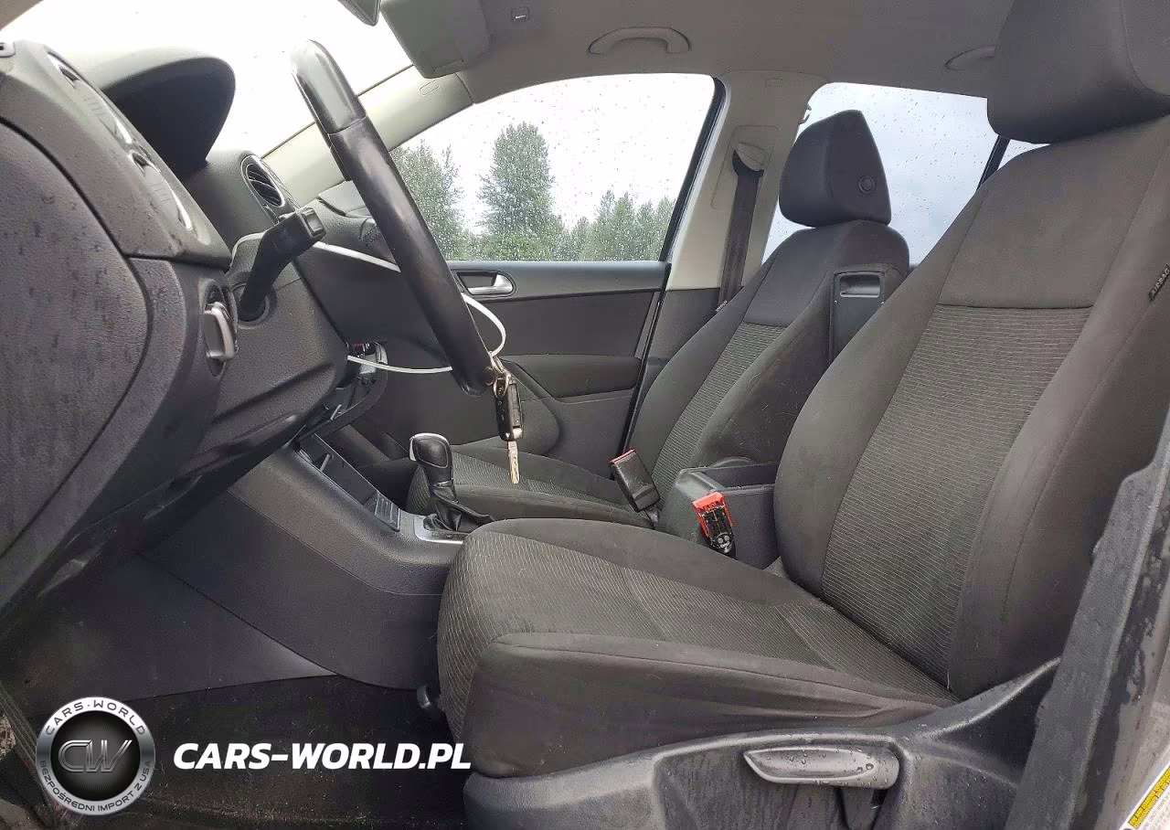 2013 Volkswagen Tiguan S VIN:WVGBV3AX5DW584594 - 7