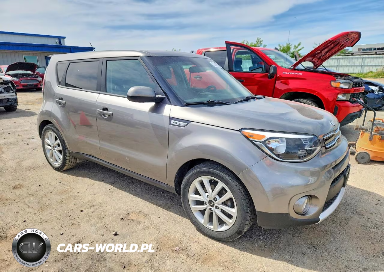 2017 Kia Soul + VIN:KNDJP3A51H7422308 - 4