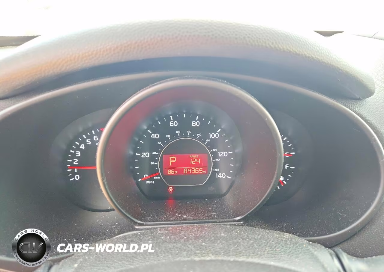 2017 Kia Soul + VIN:KNDJP3A51H7422308 - 9