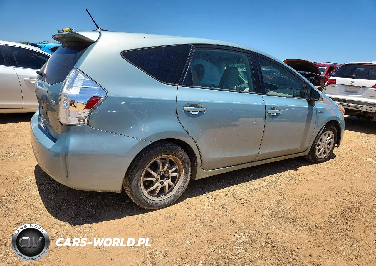 2014 Toyota Prius V Three VIN:JTDZN3EU6EJ006599 - 3