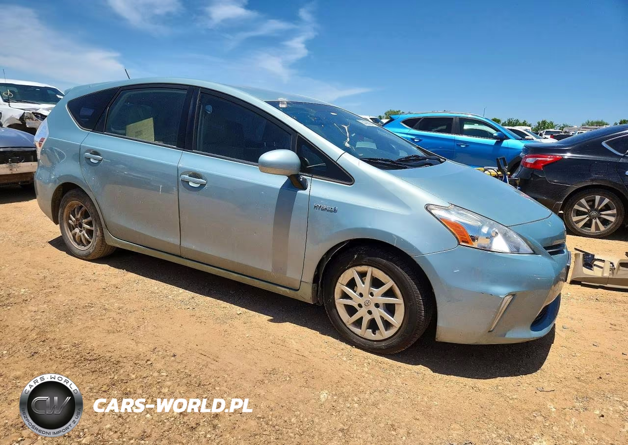 2014 Toyota Prius V Three VIN:JTDZN3EU6EJ006599 - 4