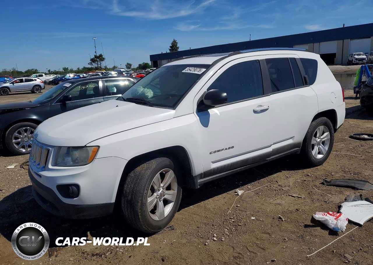 2011 Jeep Compass Sport VIN:1J4NF1FB5BD135970 - 1