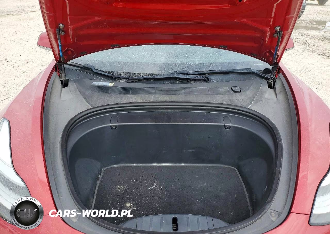 2018 Tesla Model 3 VIN:5YJ3E1EB3JF064177 - 11