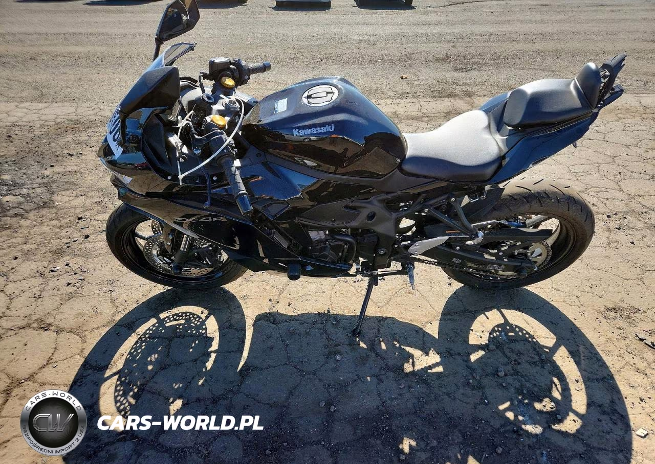 2025 Kawasaki Zx400 P VIN:ML5ZXCP18SDA39169 - 3