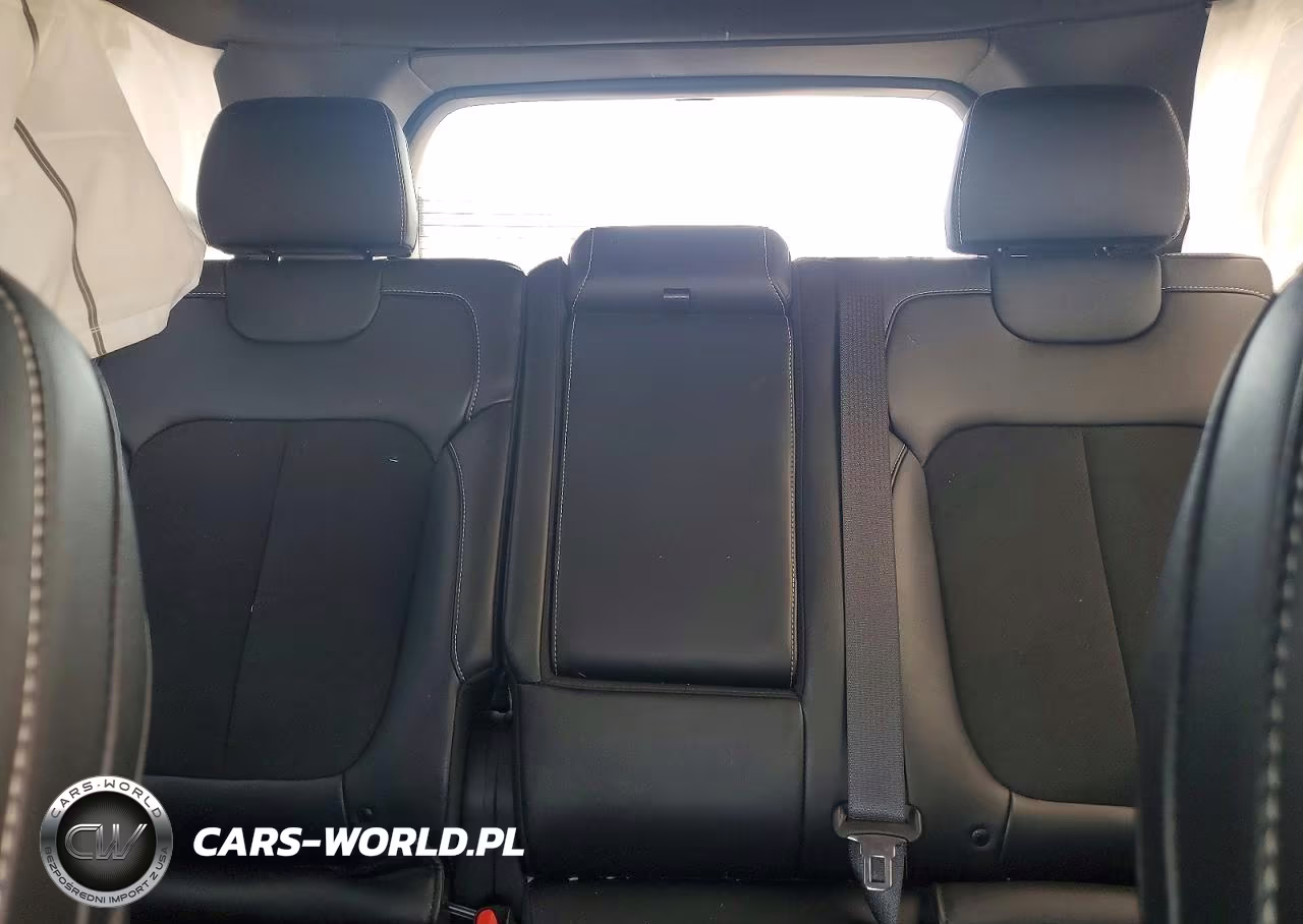 2025 Jeep Grand Cherokee Laredo VIN:1C4RJHAG3SC308439 - 10