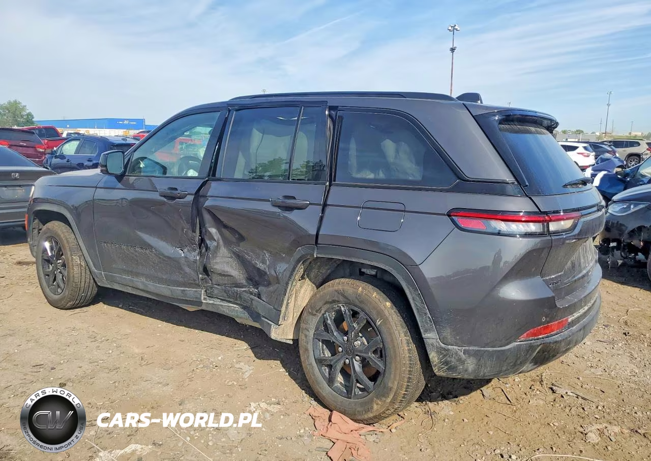 2025 Jeep Grand Cherokee Laredo VIN:1C4RJHAG3SC308439 - 2