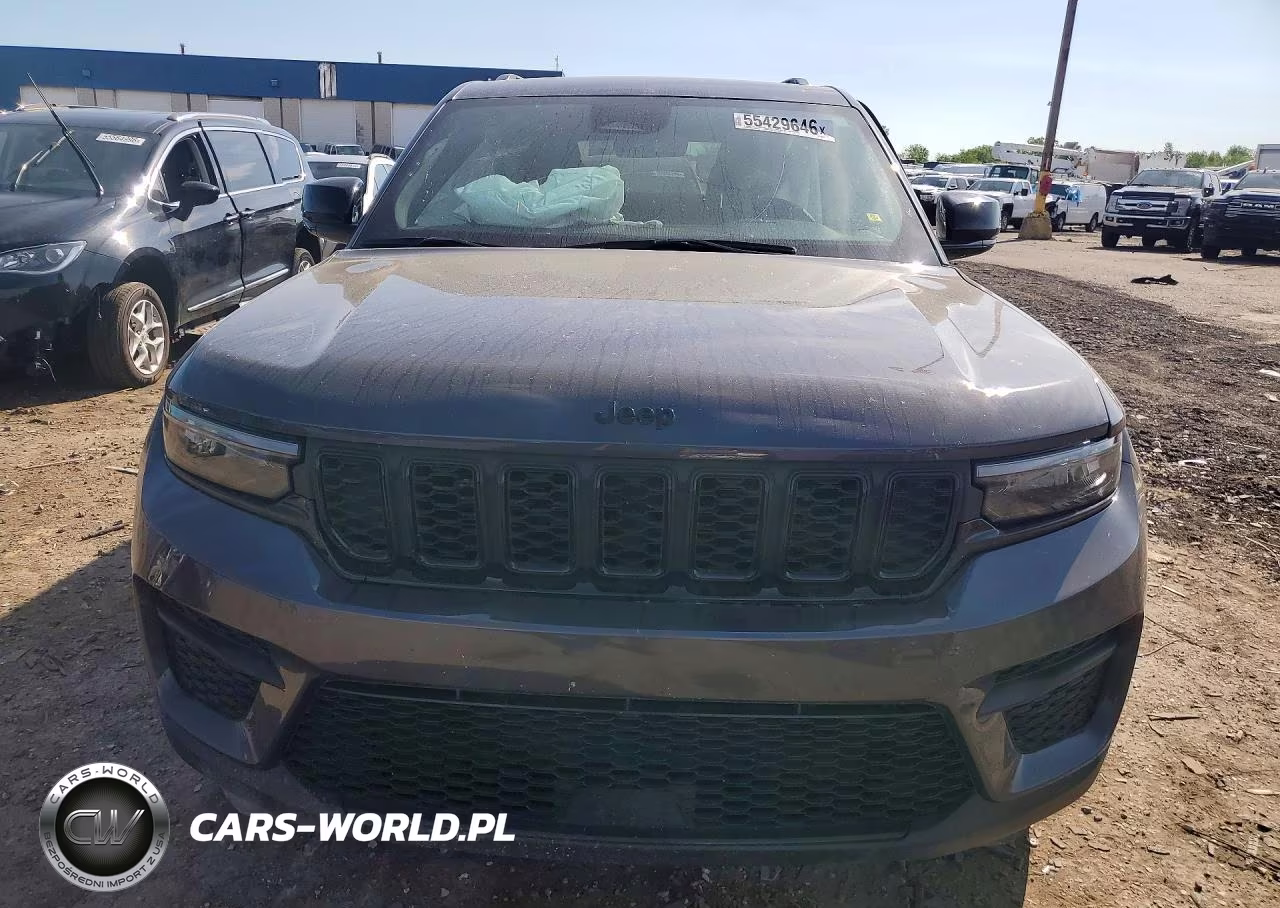 2025 Jeep Grand Cherokee Laredo VIN:1C4RJHAG3SC308439 - 5