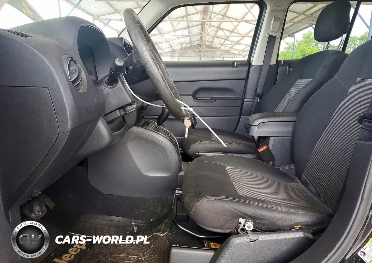 2012 Jeep Patriot Sport VIN:1C4NJRBB0CD608801 - 7