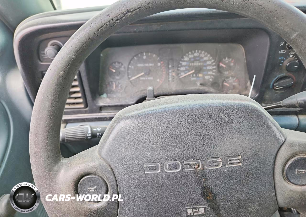1996 Dodge Ram 2500 VIN:1B7KF26CXTJ112839 - 9