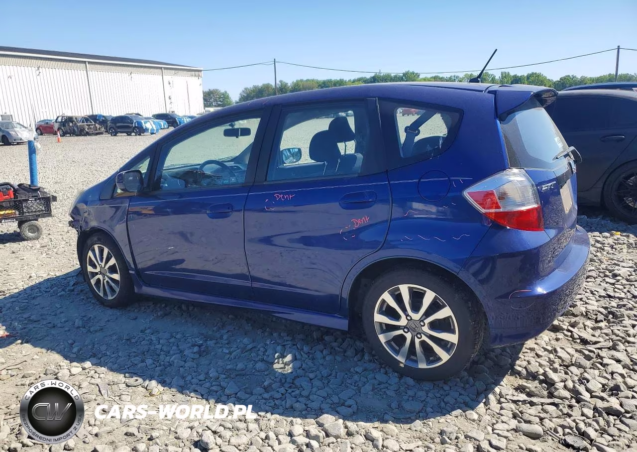 2013 Honda Fit Sport VIN:JHMGE8H52DC062470 - 2