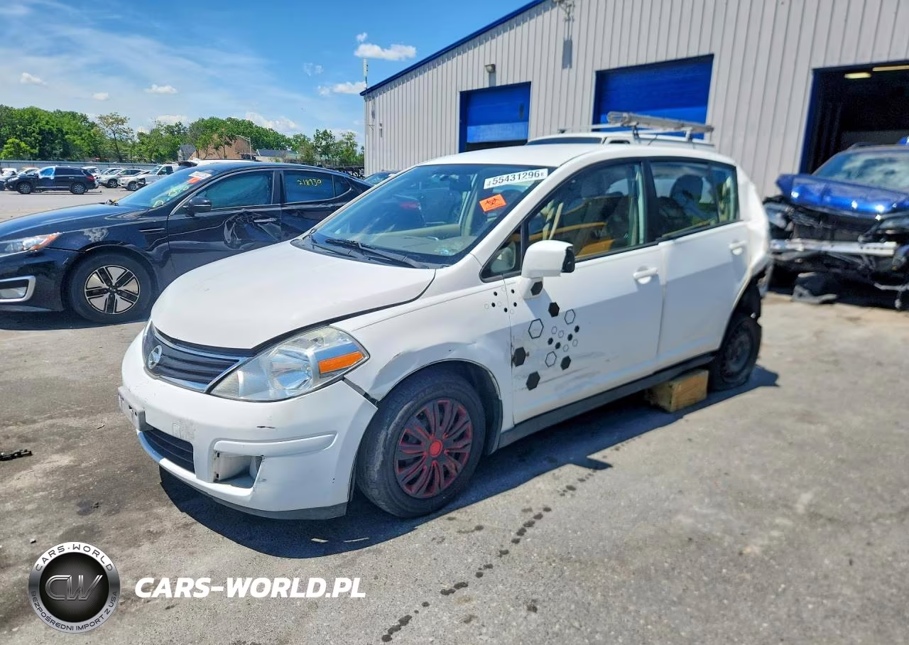 2011 Nissan Versa 1.8 S