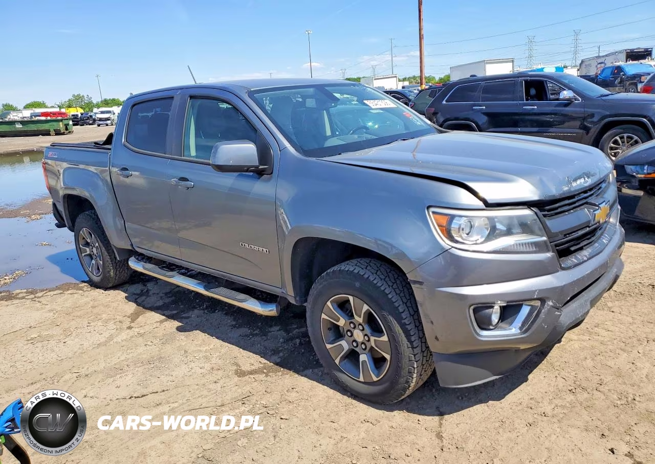 2018 Chevrolet Colorado Z71 VIN:1GCGTDEN3J1269929 - 4