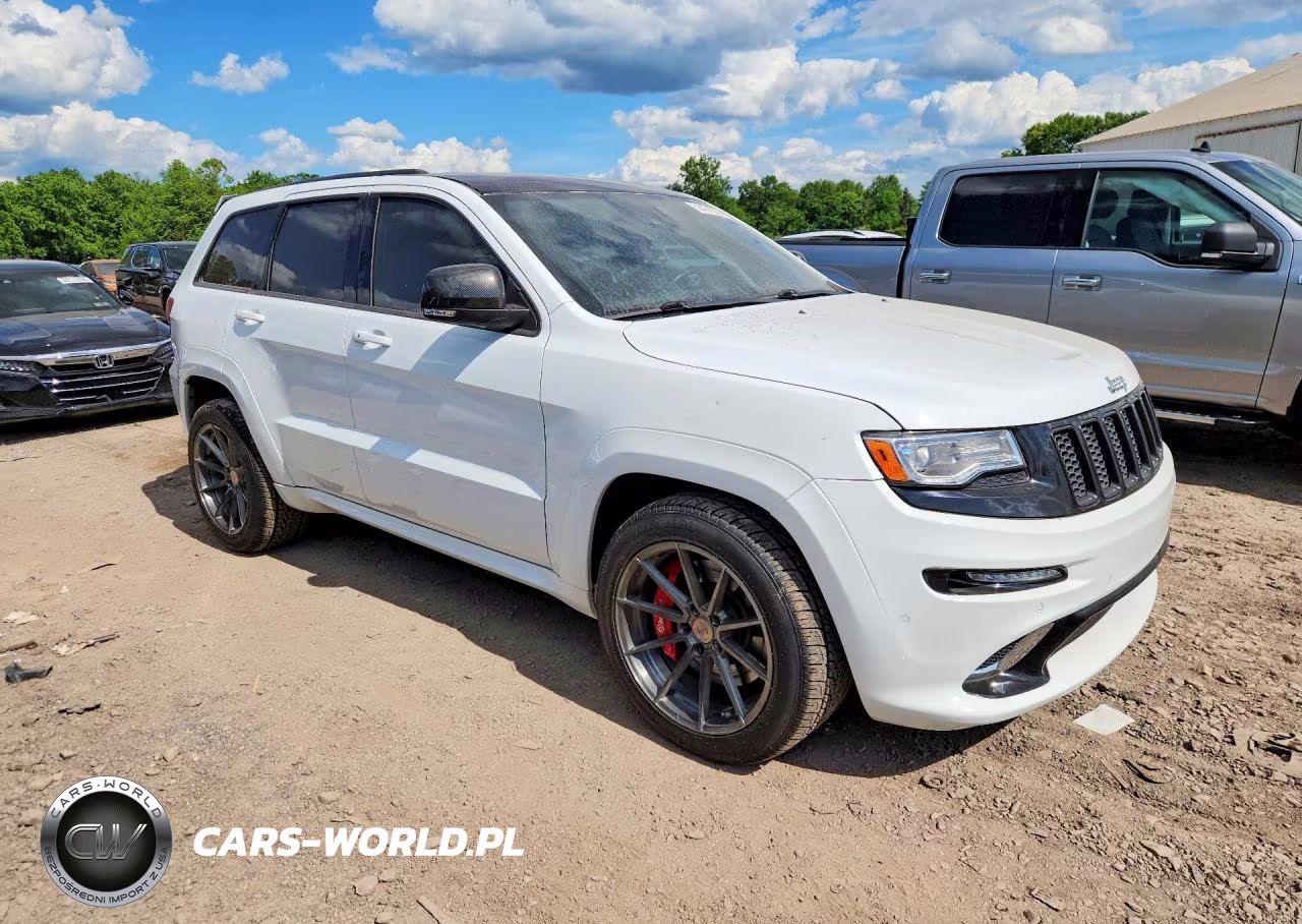 2015 Jeep Grand Cherokee Srt-8 VIN:1C4RJFDJ2FC803054 - 4