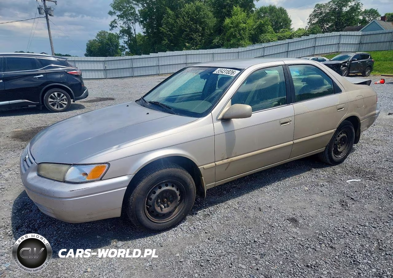 1999 Toyota Camry