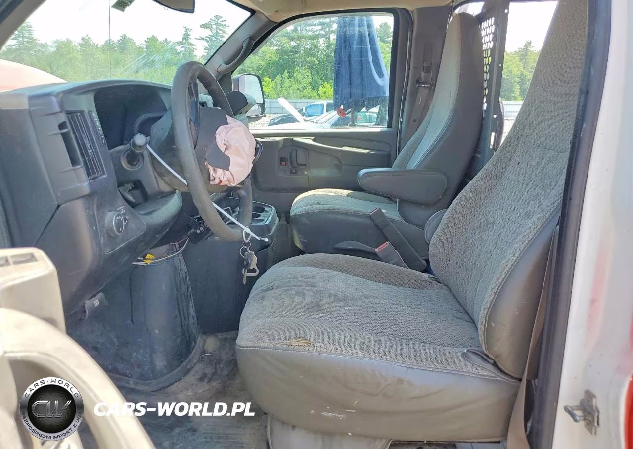 2015 GMC Savana G2500 VIN:1GTW7FCF0F1113197 - 7