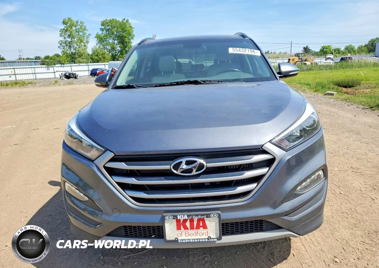 2018 Hyundai Tucson Value VIN:KM8J33A28JU801066 - 5