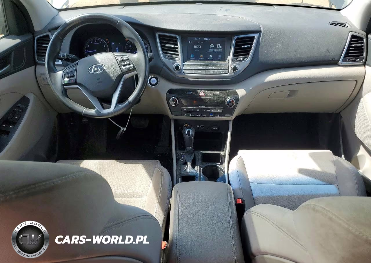 2018 Hyundai Tucson Value VIN:KM8J33A28JU801066 - 8