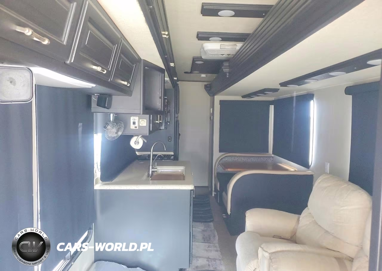 2003 Alpi Recreational Vehicle (Rv) VIN:4UZAAHAK53CM09609 - 6