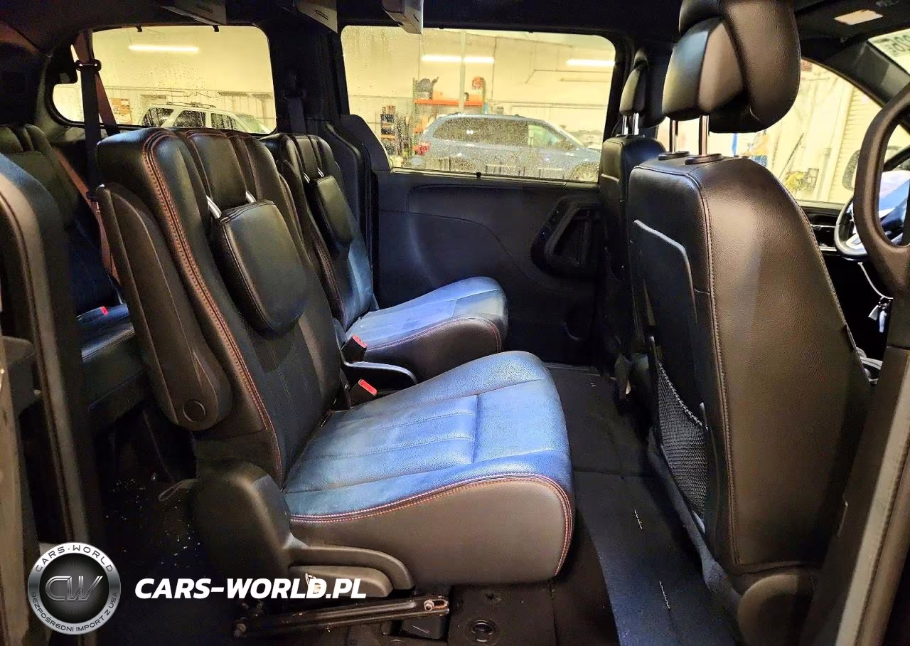2017 Dodge Grand Caravan Gt VIN:2C4RDGEG4HR717626 - 11