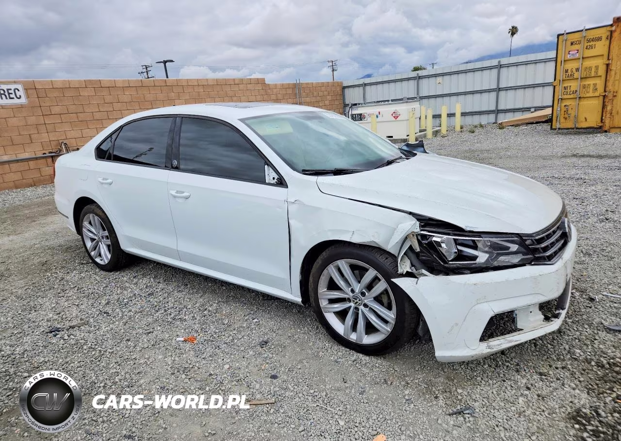 2019 Volkswagen Passat Wolfsburg VIN:1VWLA7A37KC003388 - 4