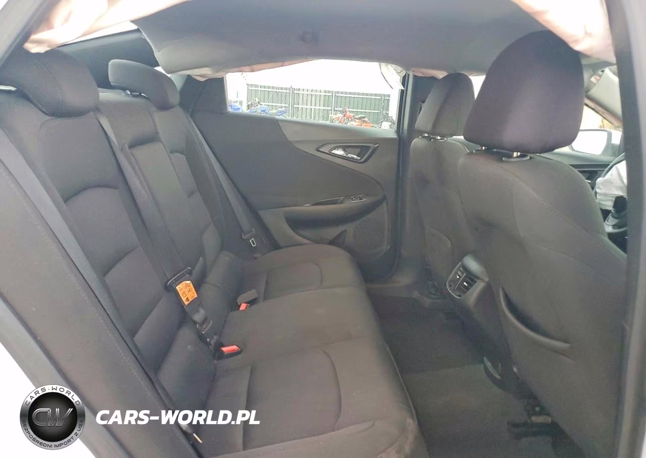 2018 Chevrolet Malibu Lt VIN:1G1ZD5ST7JF183808 - 10