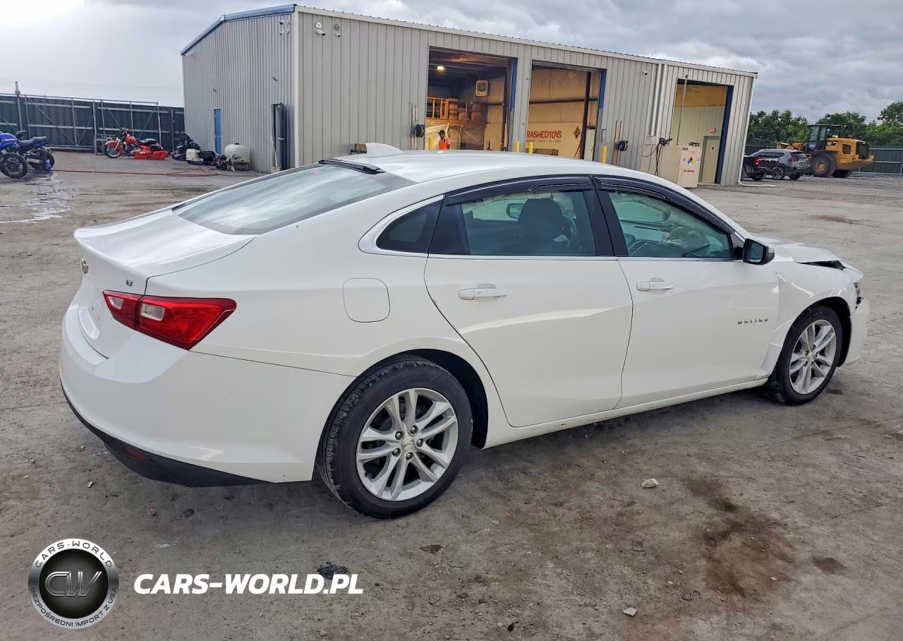 2018 Chevrolet Malibu Lt VIN:1G1ZD5ST7JF183808 - 3