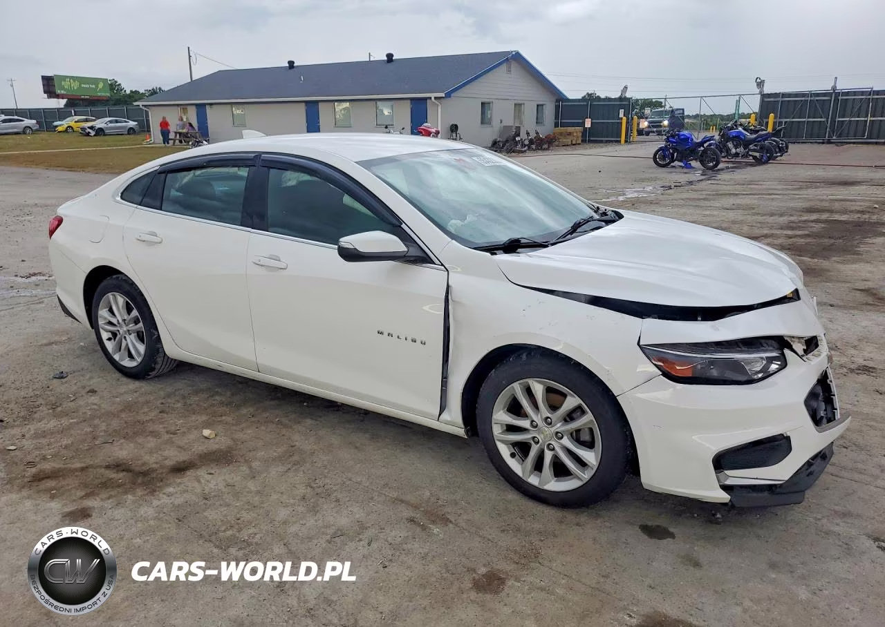 2018 Chevrolet Malibu Lt VIN:1G1ZD5ST7JF183808 - 4