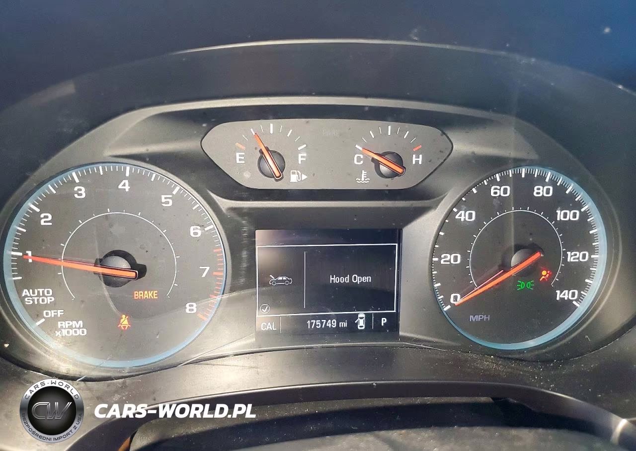 2018 Chevrolet Malibu Lt VIN:1G1ZD5ST7JF183808 - 9