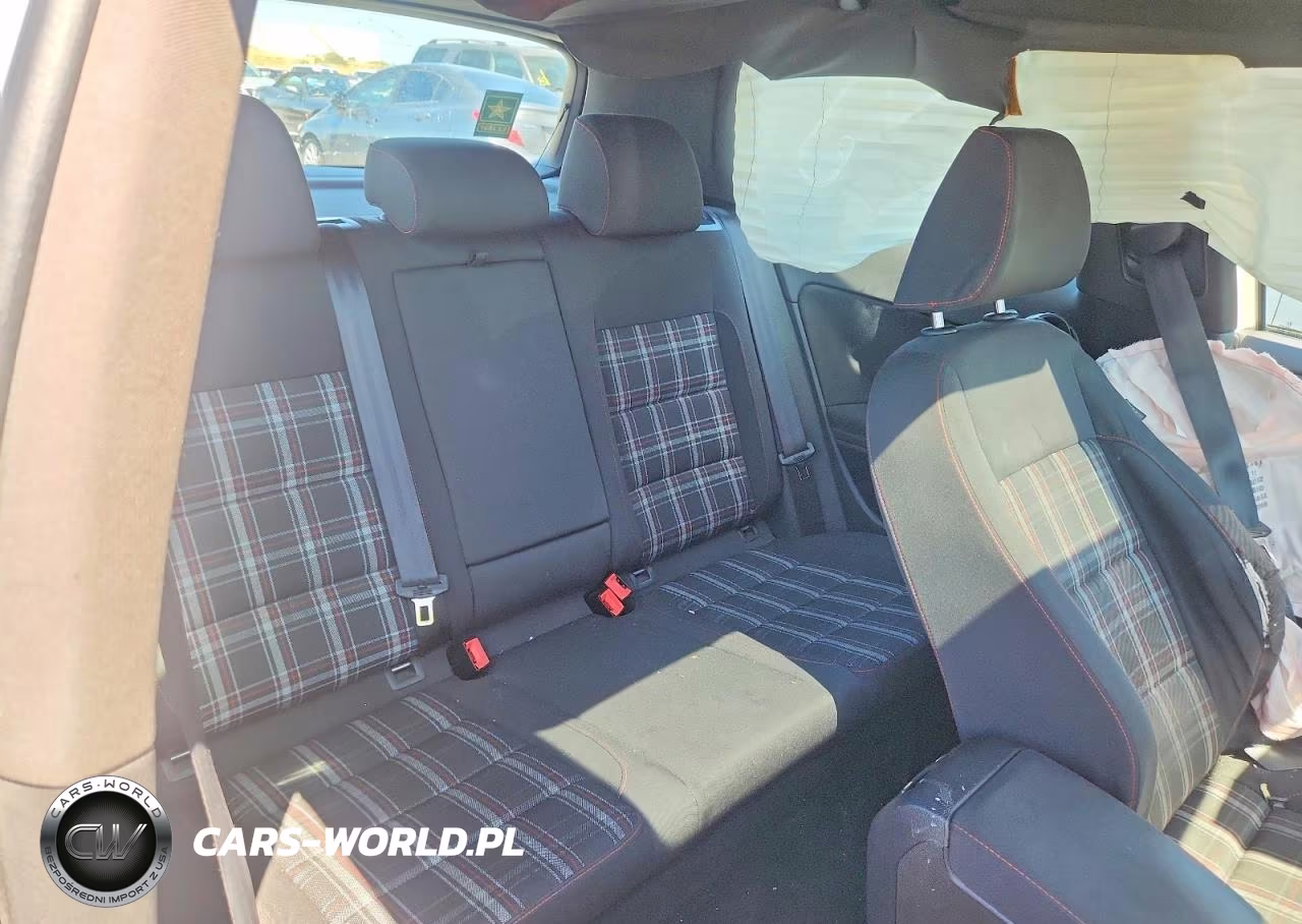 2012 Volkswagen Gti VIN:WVWFD7AJ8CW215710 - 10