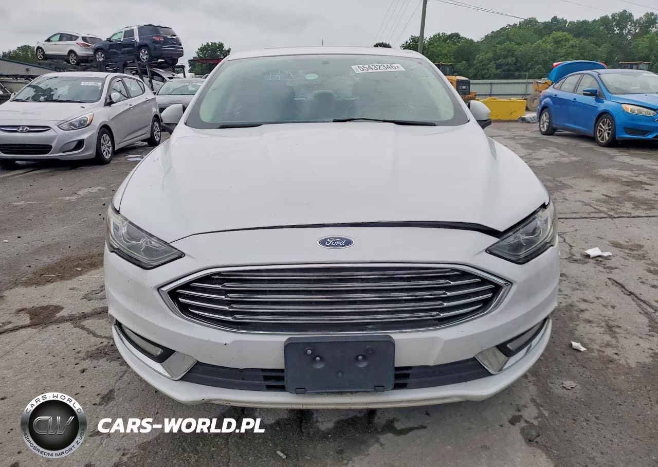 2018 Ford Fusion Se Hybrid VIN:3FA6P0LU8JR132239 - 5