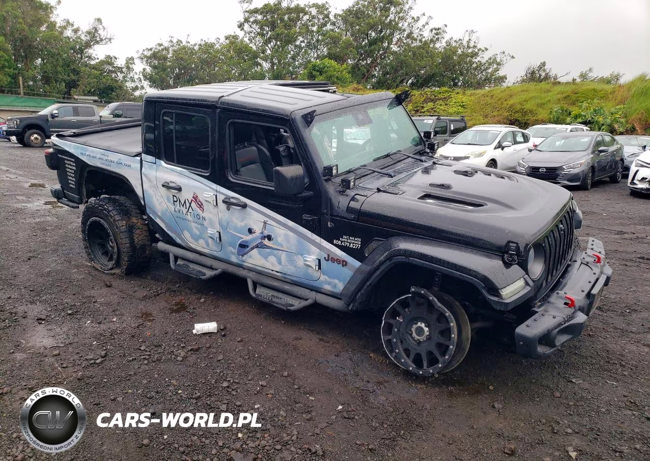 2020 Jeep Gladiator Rubicon VIN:1C6JJTBG3LL111679 - 4