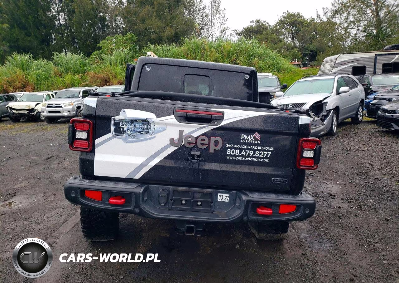 2020 Jeep Gladiator Rubicon VIN:1C6JJTBG3LL111679 - 6