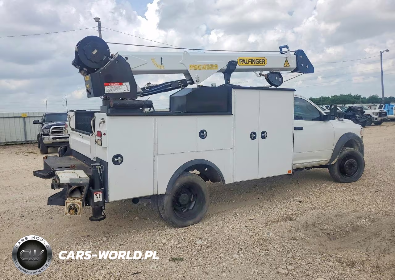 2019 Ram 5500 VIN:3C7WRNBL1KG535523 - 3