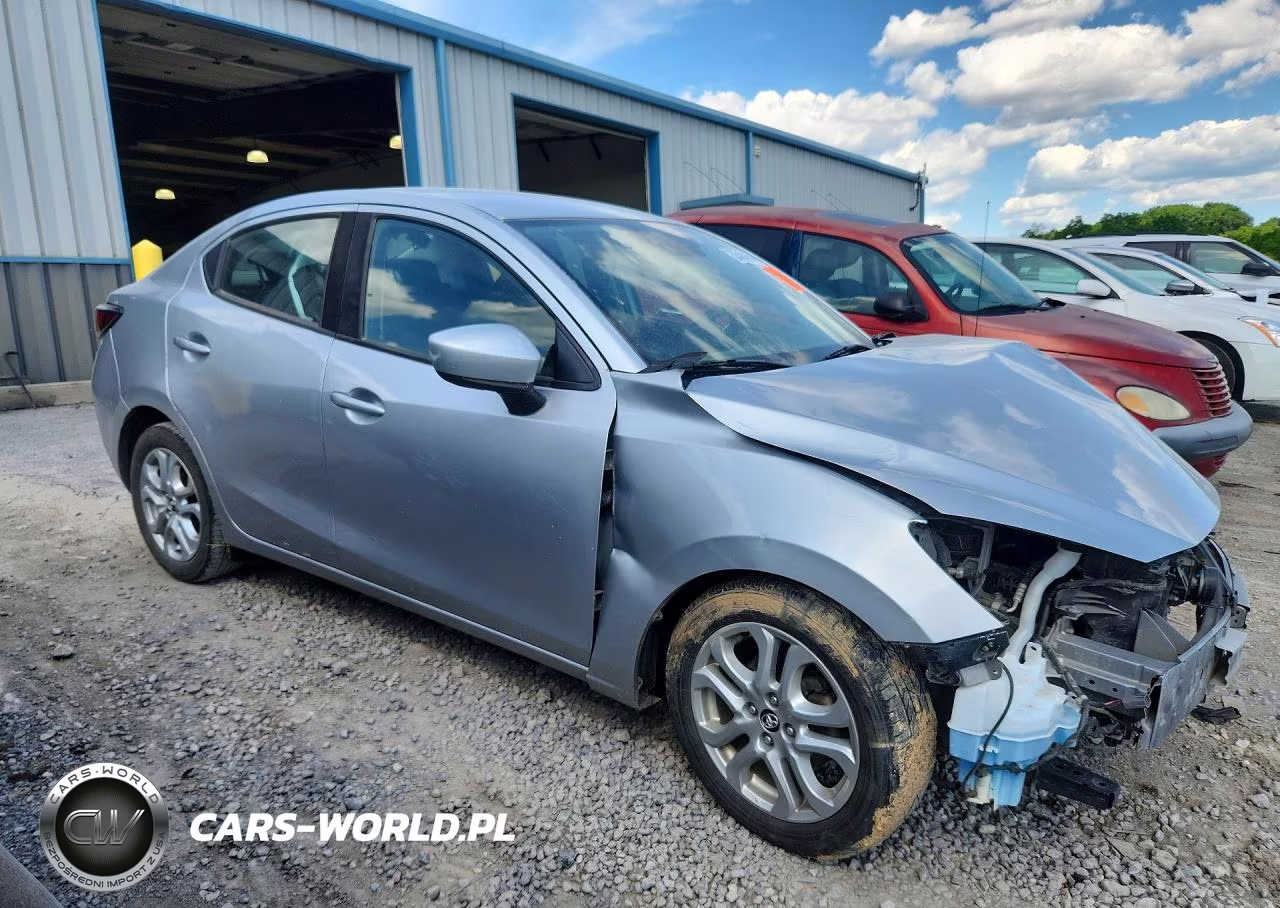2018 Toyota Yaris Ia Base VIN:3MYDLBYV9JY328045 - 4